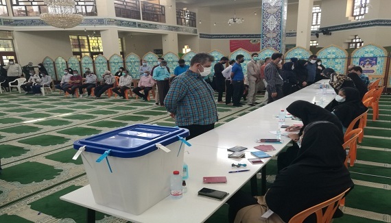 آغاز رای گیری انتخابات ۱۴۰۰ در هرمزگان آغاز رای گیری انتخابات ۱۴۰۰ در هرمزگان