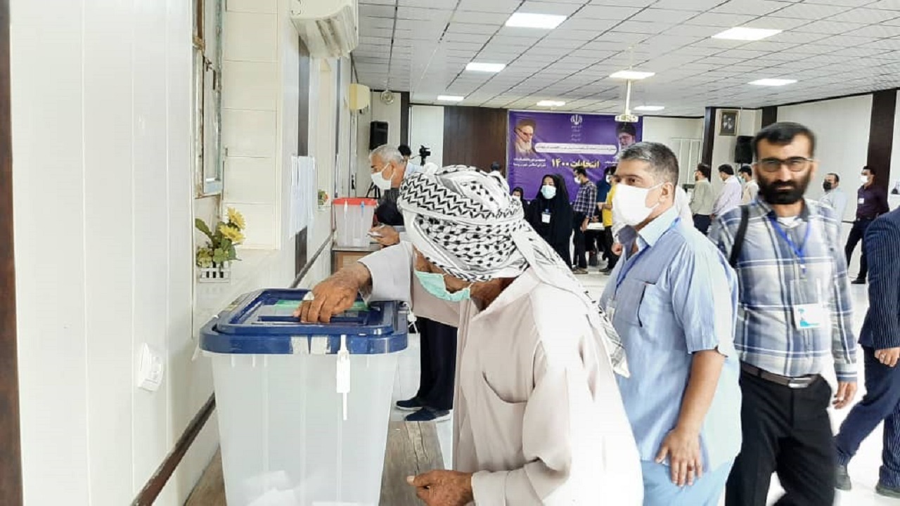باید با رای و انتخاب خود برای آینده کشور اثرگذار باشیم