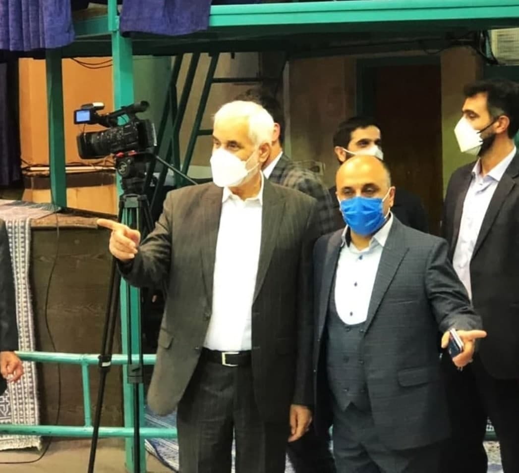 حضور شخصیت های سیاسی در پای صندوق رای محسن مهرعلیزاده