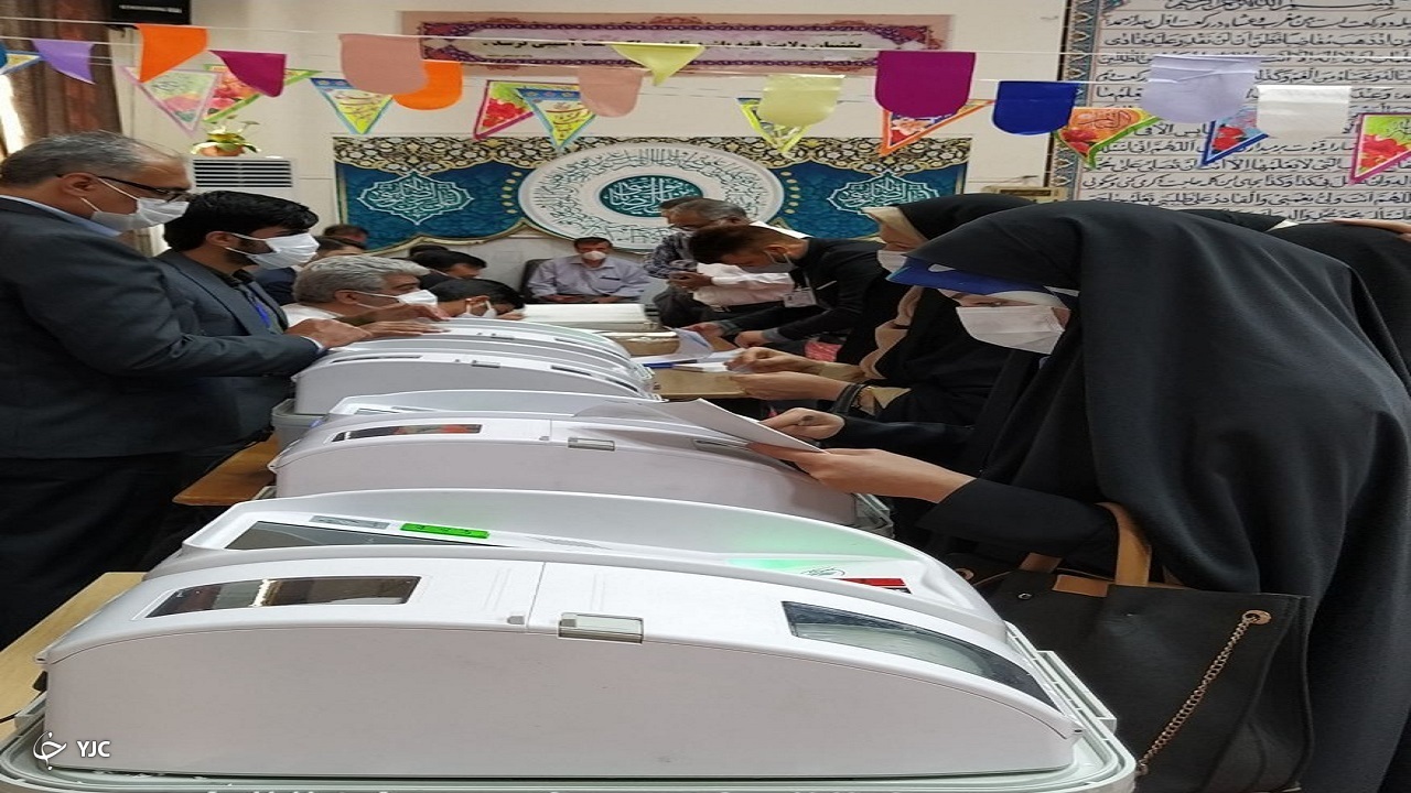 لحظه به لحظه با انتخابات ریاست جمهوری، شوراها و خبرگان رهبری در مشهدالرضا