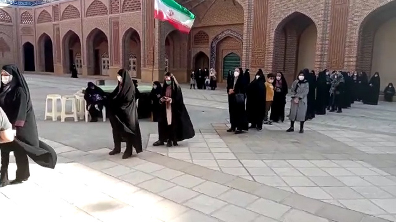 حضور پرشور مردم در انتخابات ریاست جمهوری و مشت محکم به دهن بدخواهان ایران + فیلم و تصاویر