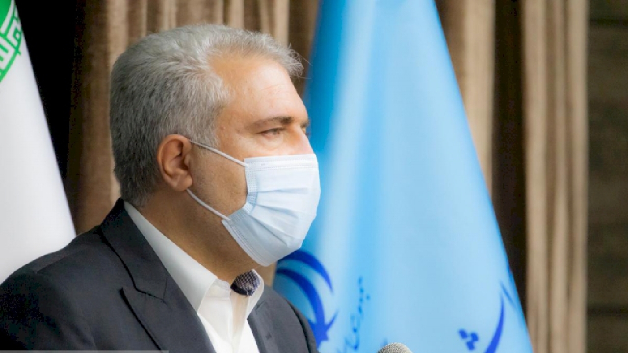 وزیر میراث‌فرهنگی رای خود را به صندوق انداخت