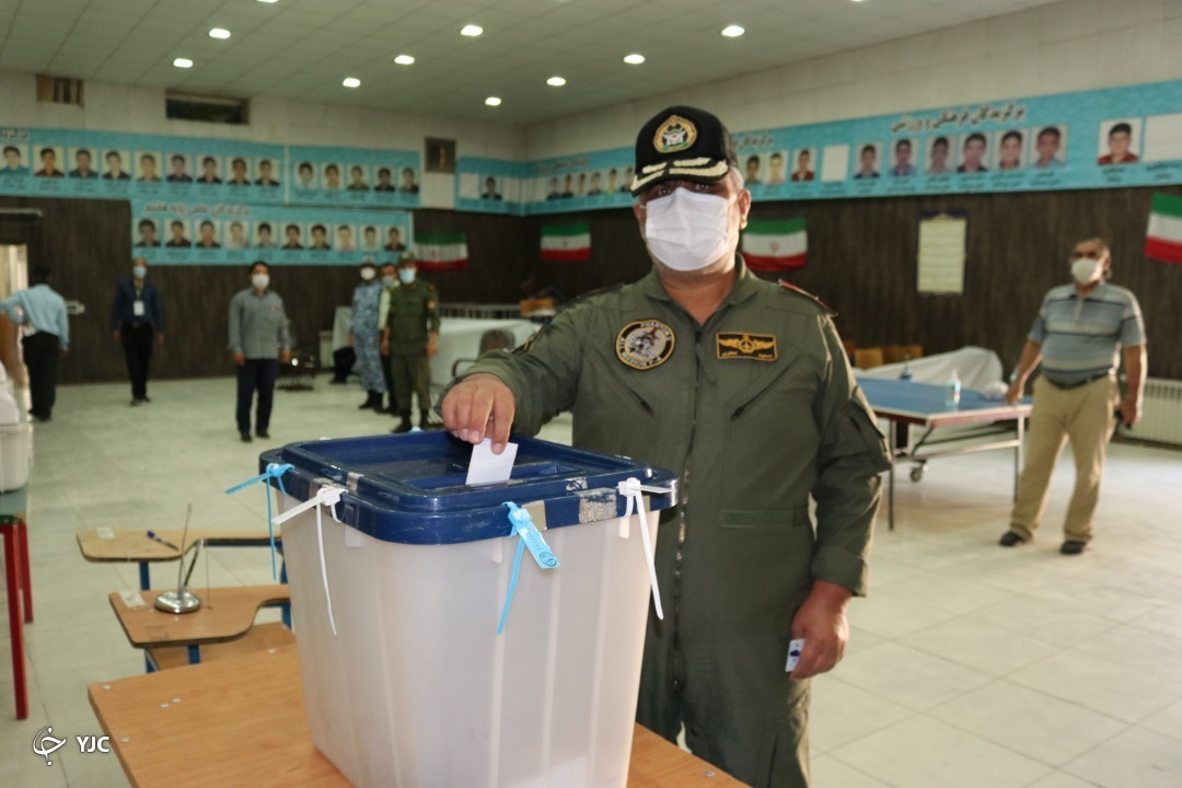 انتخابات در پادگان ها و مکان های نظامی