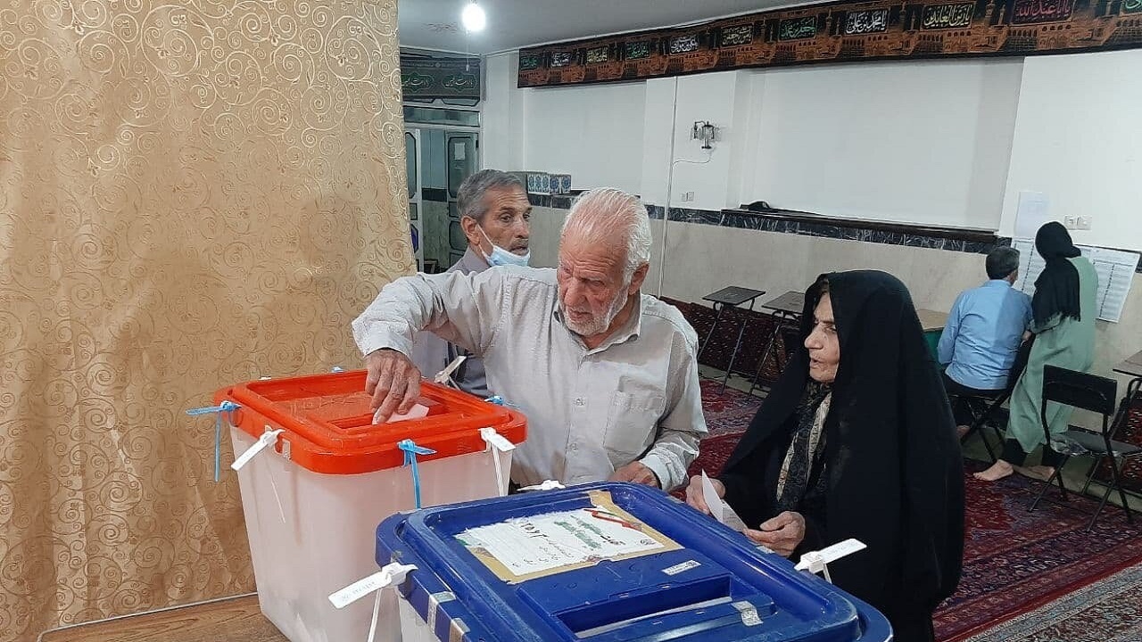 زمان رای‌گیری در شهر‌ها و روستا‌های آذربایجان‌شرقی تا ساعت ۲۴ تمدید شد