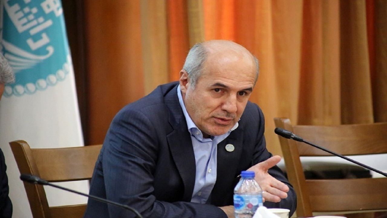 کلاس‌های دانشجویان کارشناسی در مهر هم مجازی می‌شود