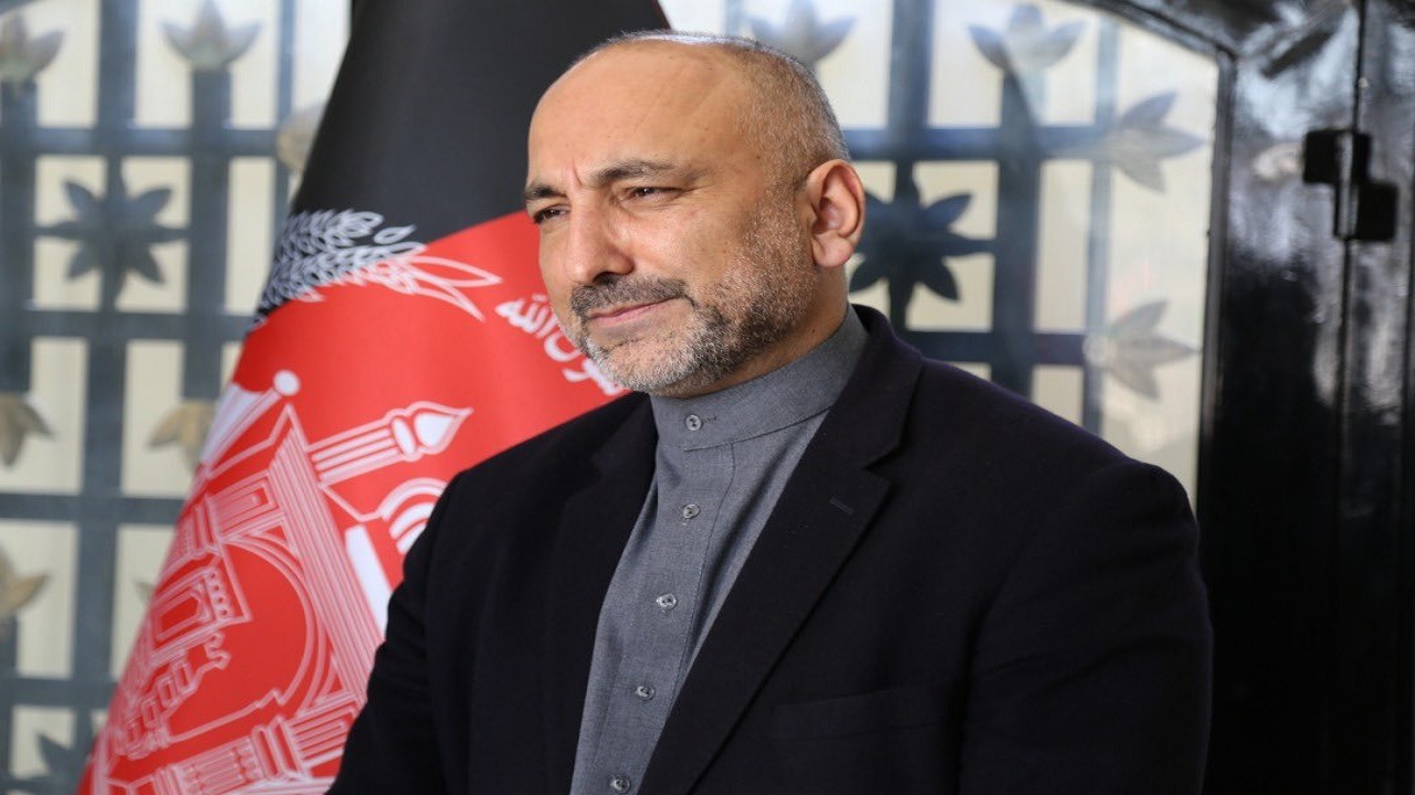 ابراز خرسندی محمد حنیف اتمر از موضع اتحادیه اروپا در قبال مذاکرات صلح افغانستان