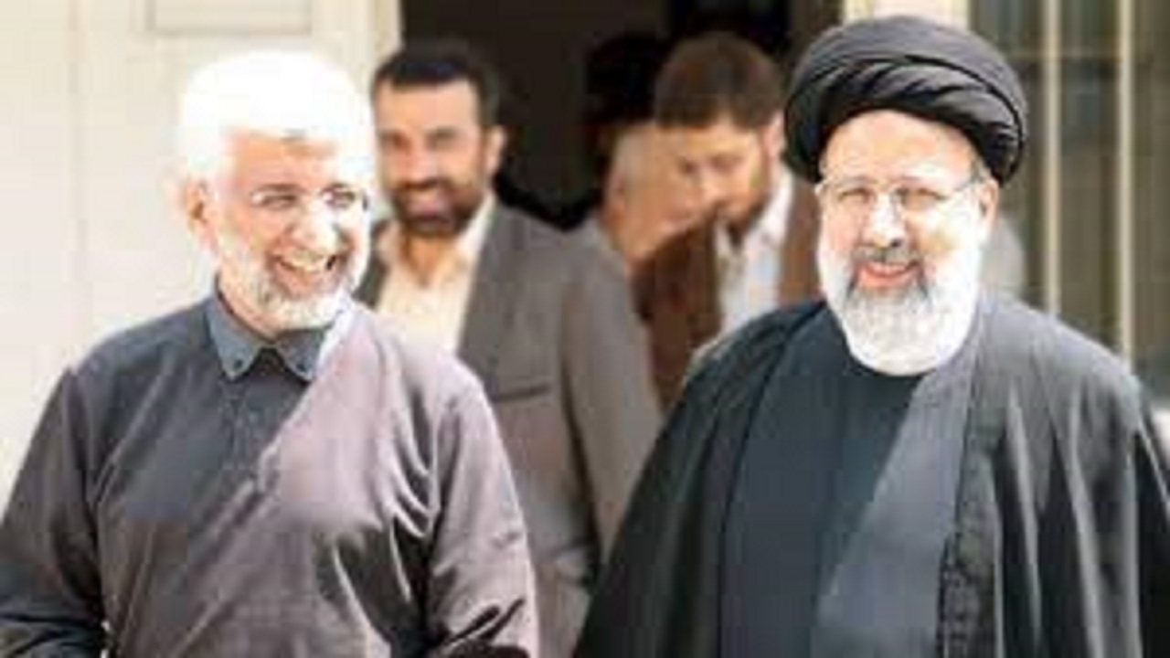 توجه به شایستگان و بها ندادن به فرصت‌طلبان، عُلقه‌های نظام را با مردم عمیق‌تر خواهد کرد