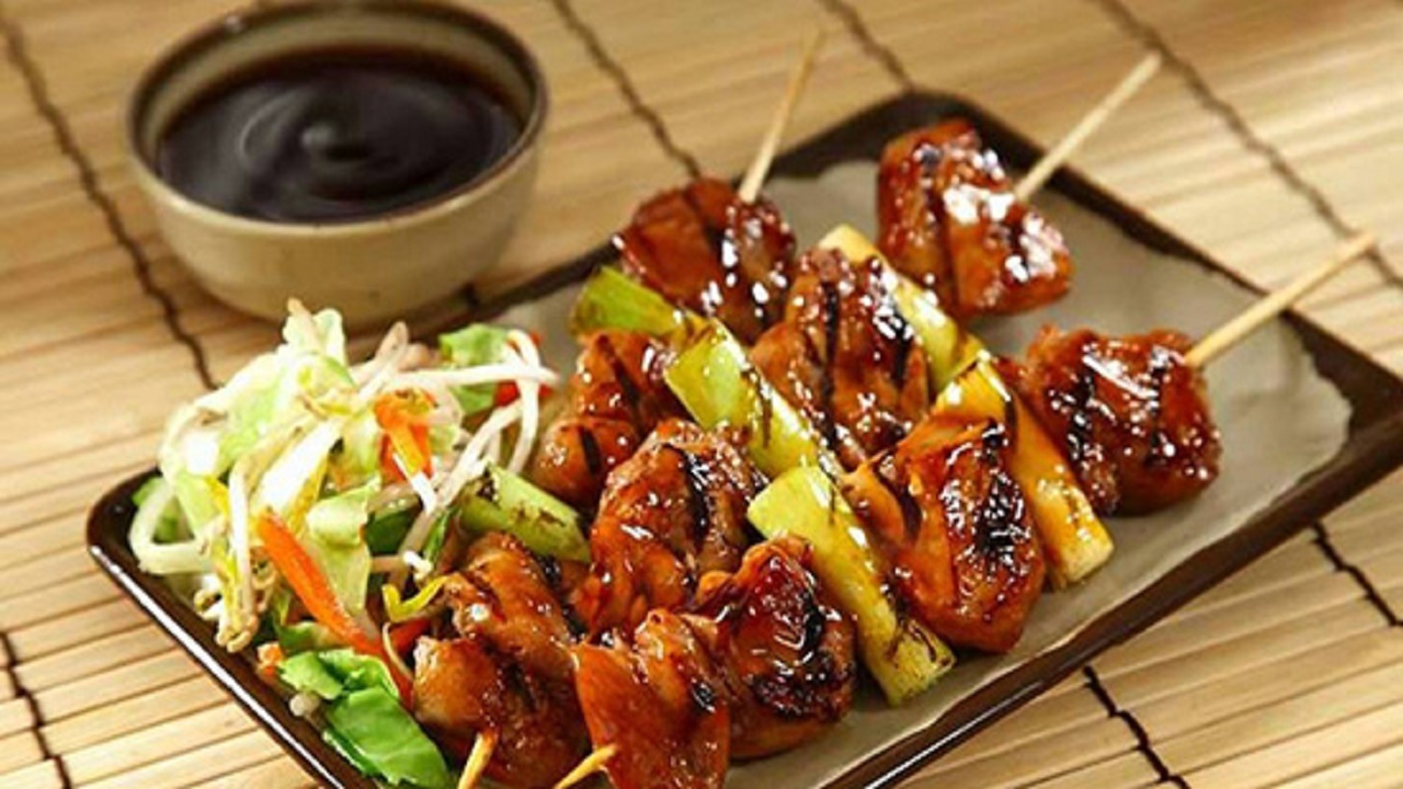 طرز تهیه یاکیتوری یک کباب خوشمزه ژاپنی