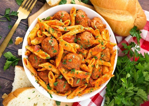 ۱۲ نمونه از بهترین و بدترین غذا&zwnj;ها برای وعده شام