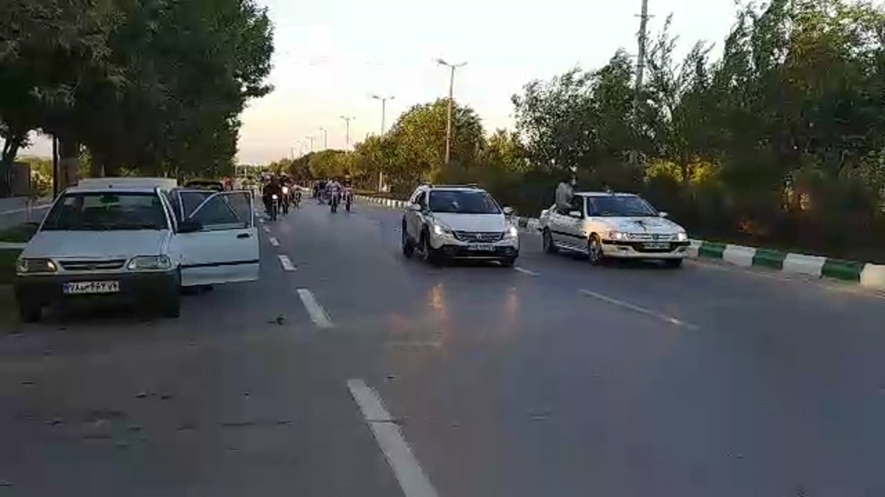 برپایی جشن و سرور مردم به مناسبت پیروزی رئیس جمهور منتخب + فیلم