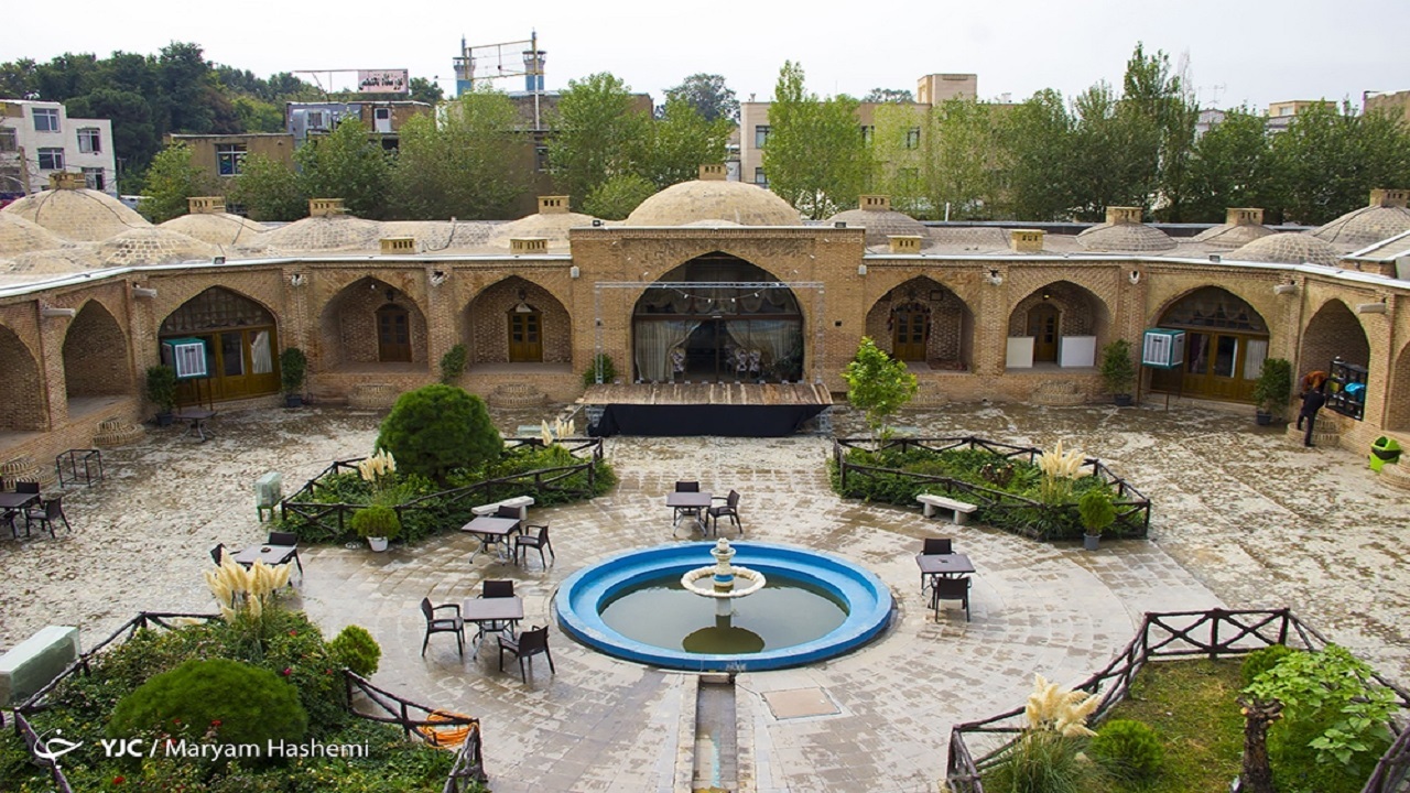 چراغ تاریخ در کاروانسرای شاه عباسی روشن می شود