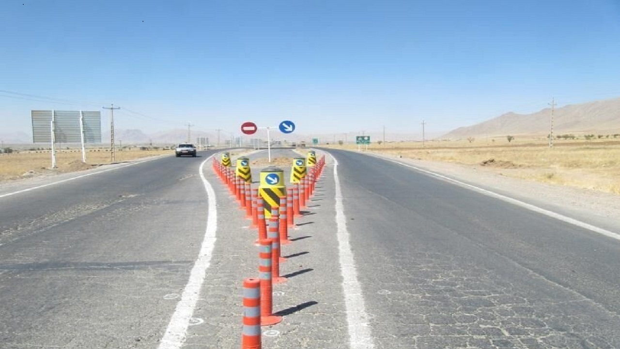 طرح ایمن‌سازی ۱۲ جاده آذربایجان‌شرقی در حال انجام است