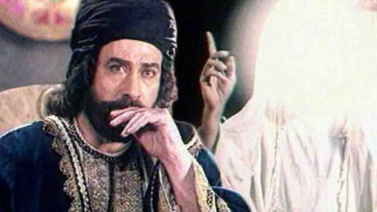 چرا مامون با وجود علاقه‌ای که به امام رضا (ع) داشت ایشان را به شهادت رساند؟