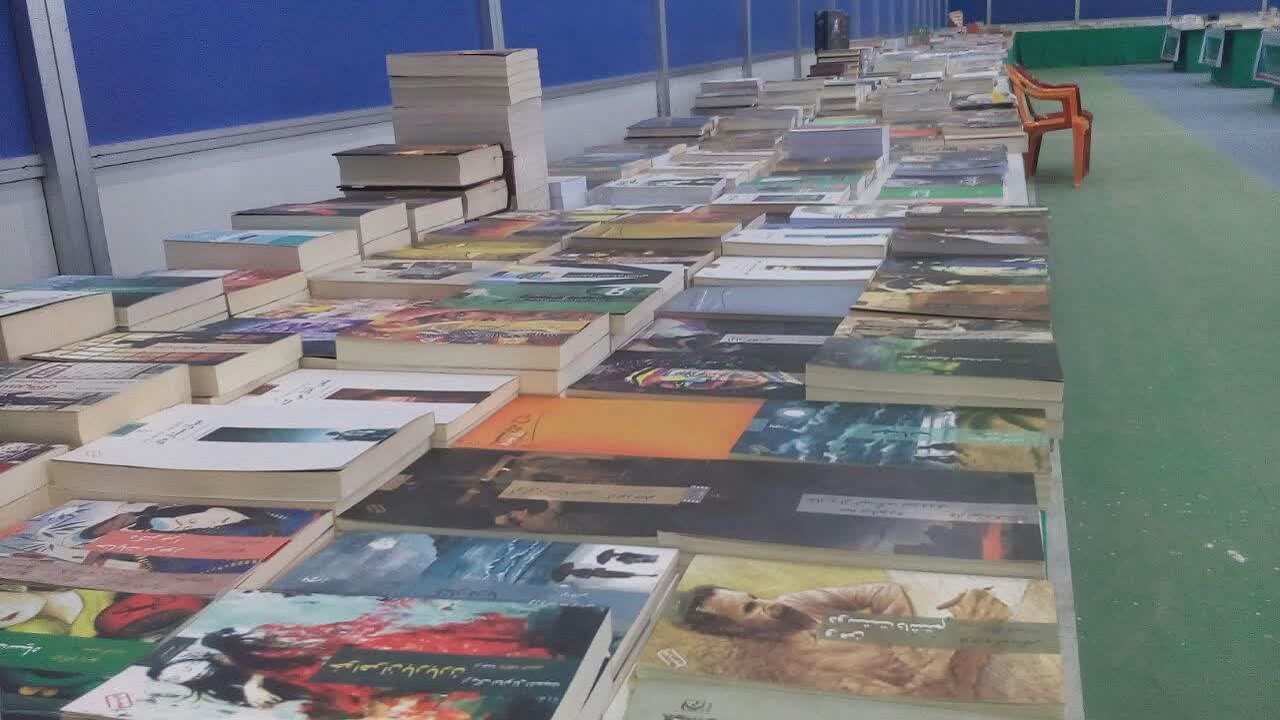 افتتاح نمایشگاه کتاب در شهربابک
