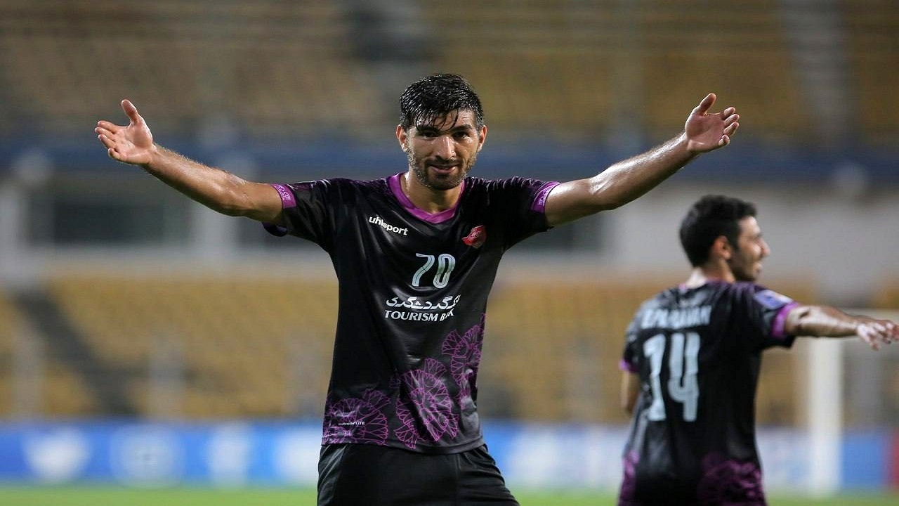 مغانلو: قهرمانی در سوپر جام مبارک هواداران پرسپولیس باشد