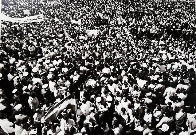 عهدی که دکتر چمران شکست/ امام گفت: پایتان را دراز کنید
