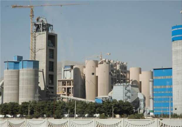 قدیمی&zwnj;&lrm;ترین کارخانه دورود همچنان تعطیل/چرا فارسیت احیا نشد؟