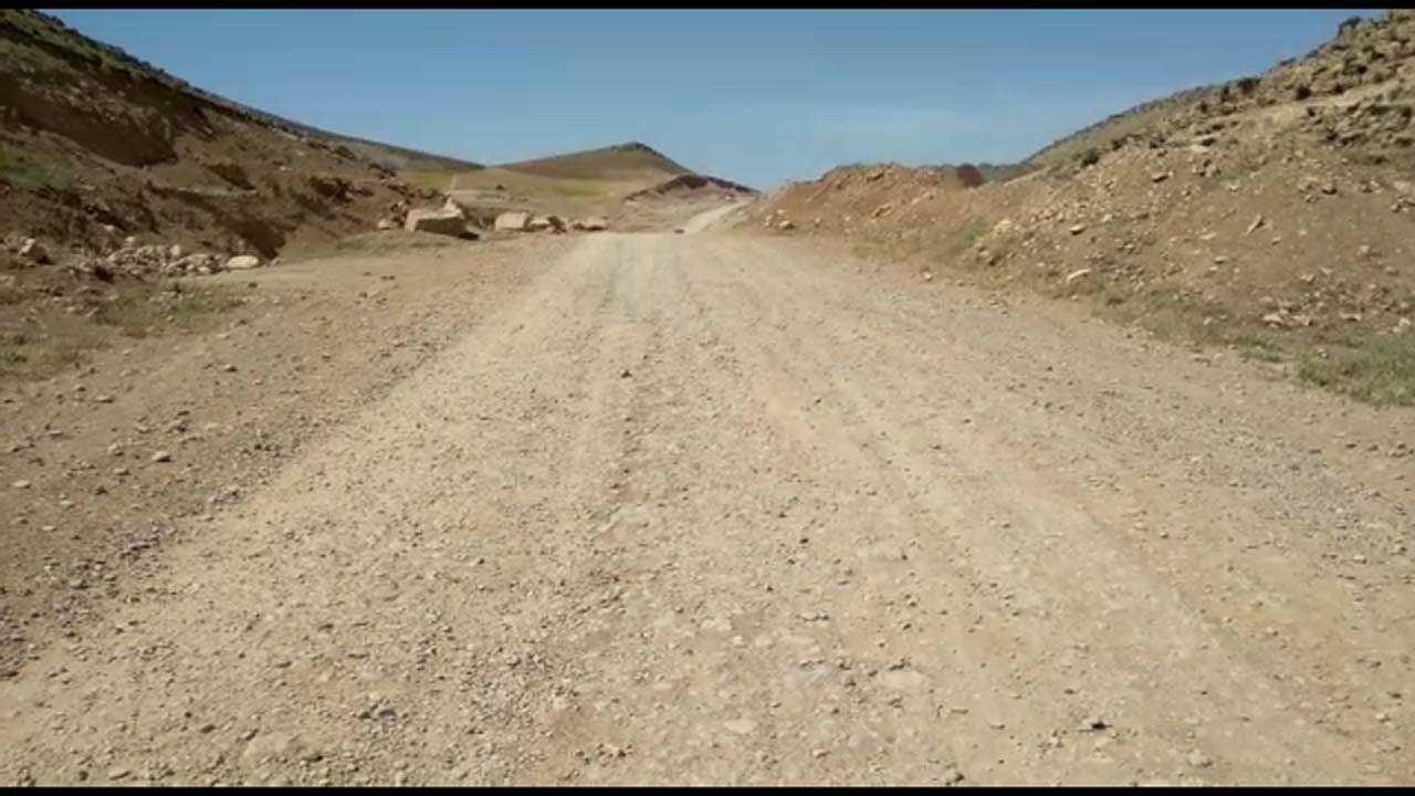 فیلمی از وضع نامناسب جاده در بخش فیروزآباد