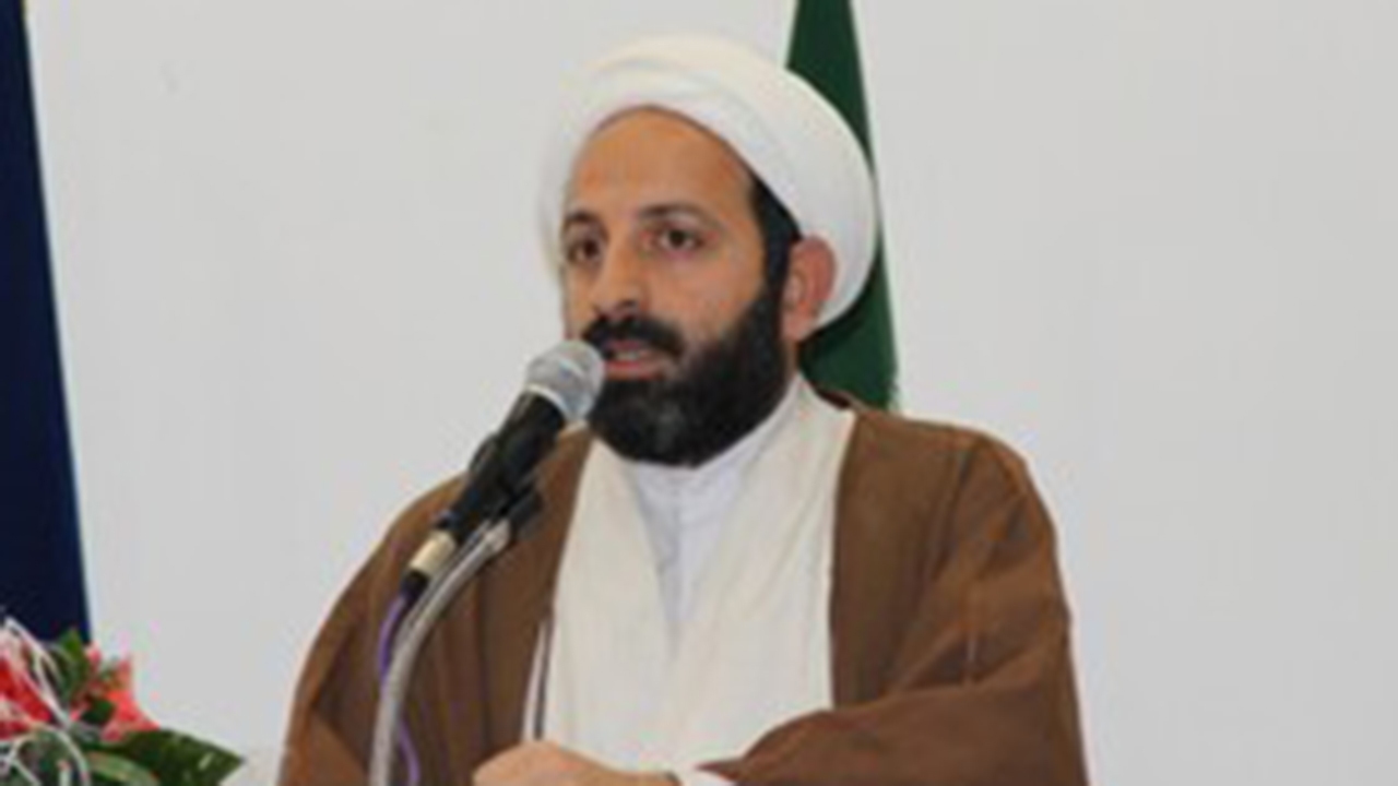 حمایت نکردن از ولی جامعه، شماتت دشمن را به دنبال دارد