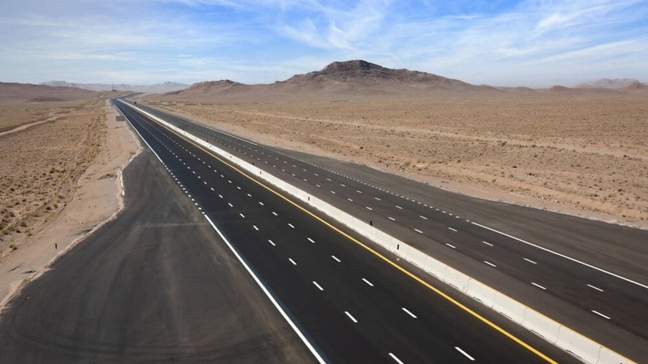 افتتاح ۶ قطعه آزادراه شیراز - اصفهان تا پایان دولت