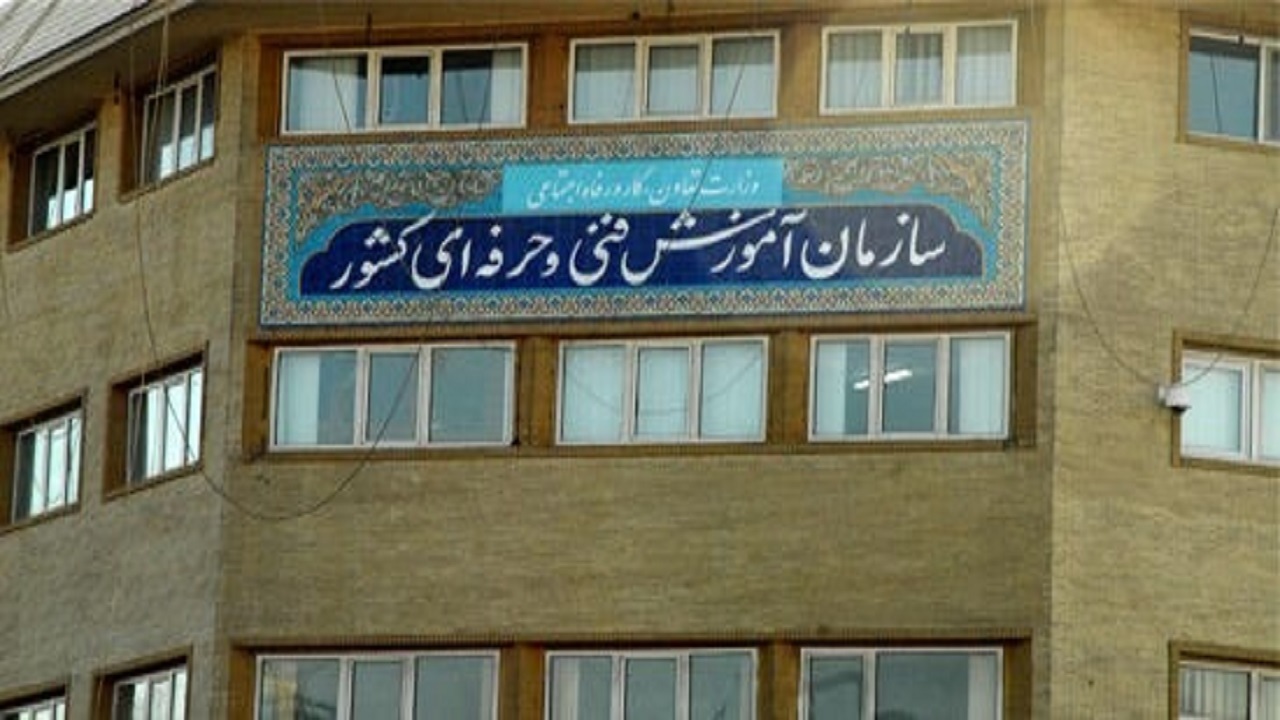 هدر رفت ثروت در سایه استفاده از نیروی غیر بومی