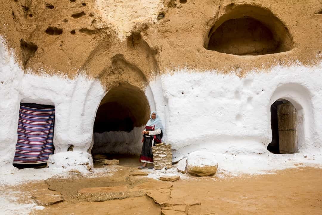 عجیب و غریب&zwnj;ترین خانه&zwnj;های دنیا: از زندگی در آسمان تا خانه توالت شکل