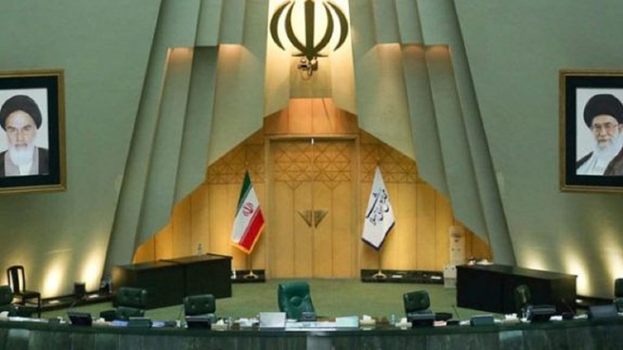 کدام افراد به عنوان هیات رئیسه جدید مجلس انتخاب شدند؟