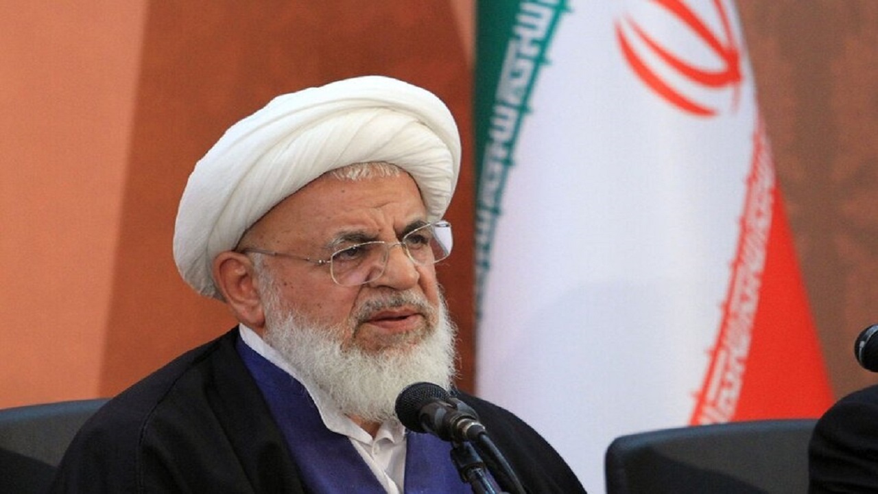 جامعه امروز نیازمند حرکت انقلابی و جهادی از سوی رئیس جمهور آینده