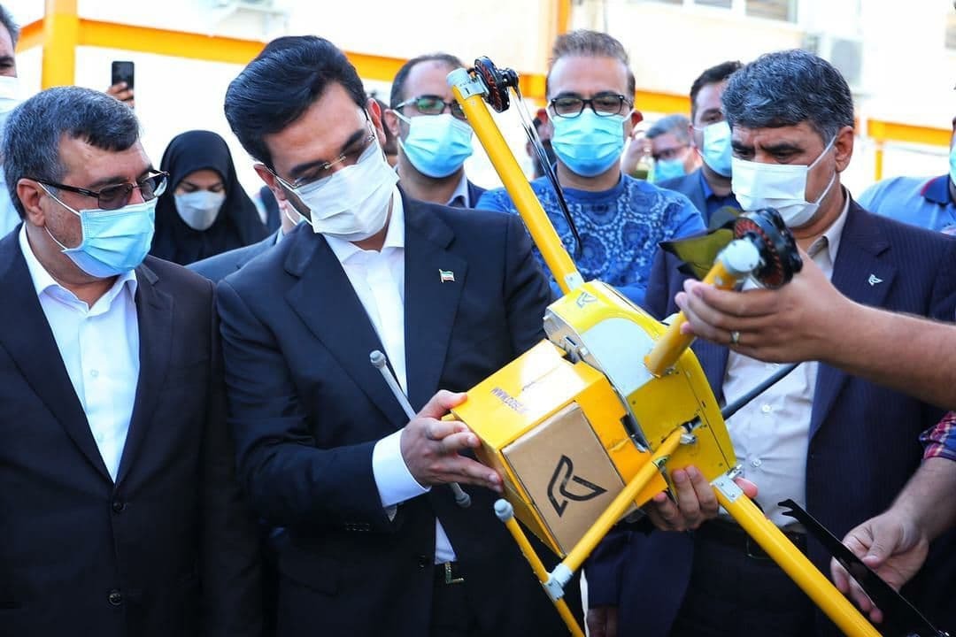 هادی و هدی ۲ پستچی هوشمند ایران فعالیت خود را در کیش آغاز کردند