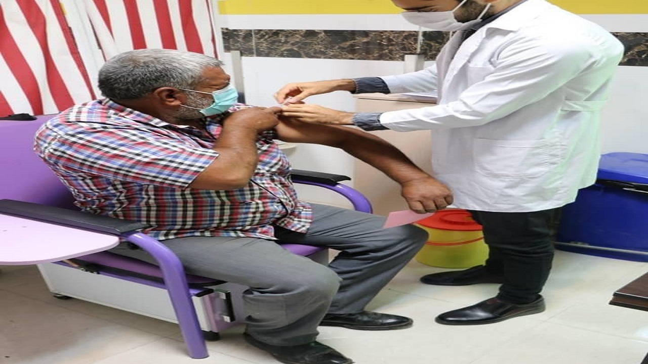 یک هزار بیمار سرطانی در دزفول نسبت به کرونا واکسینه شدند