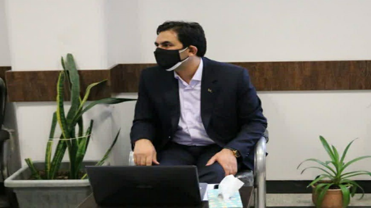 استخدام کارکنان شورای حل اختلاف در حال گذر از پلّه آخر