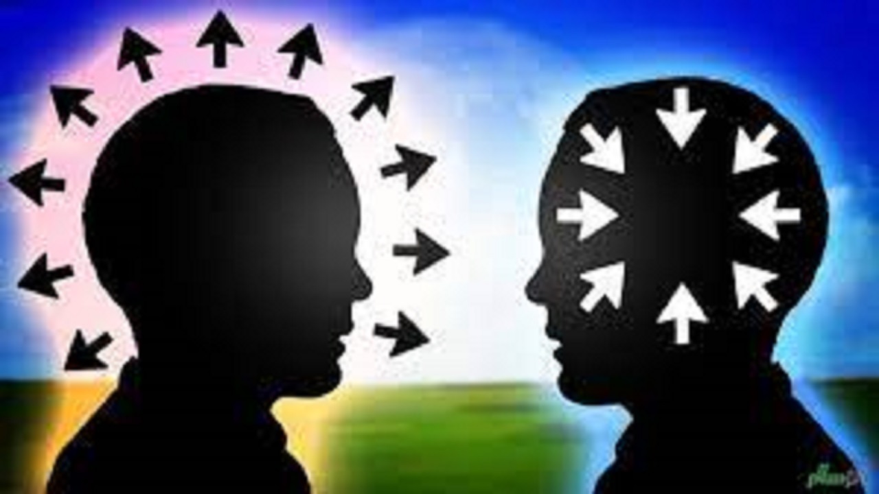 شخصیت برون‌گرا‌ها چه ویژگی‌هایی دارد؟