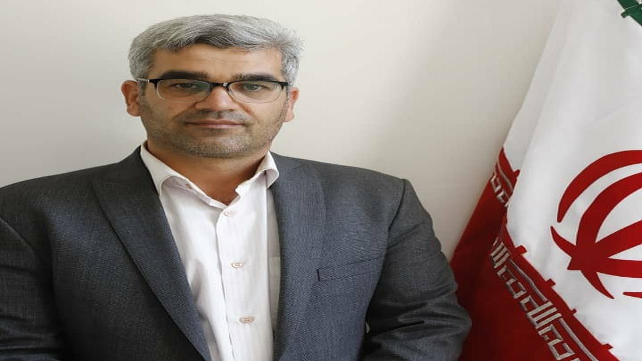 نصب بنر تبلیغاتی کاندید‌اهای شورا‌ی شهر در۲٠ نقطه بیرجند