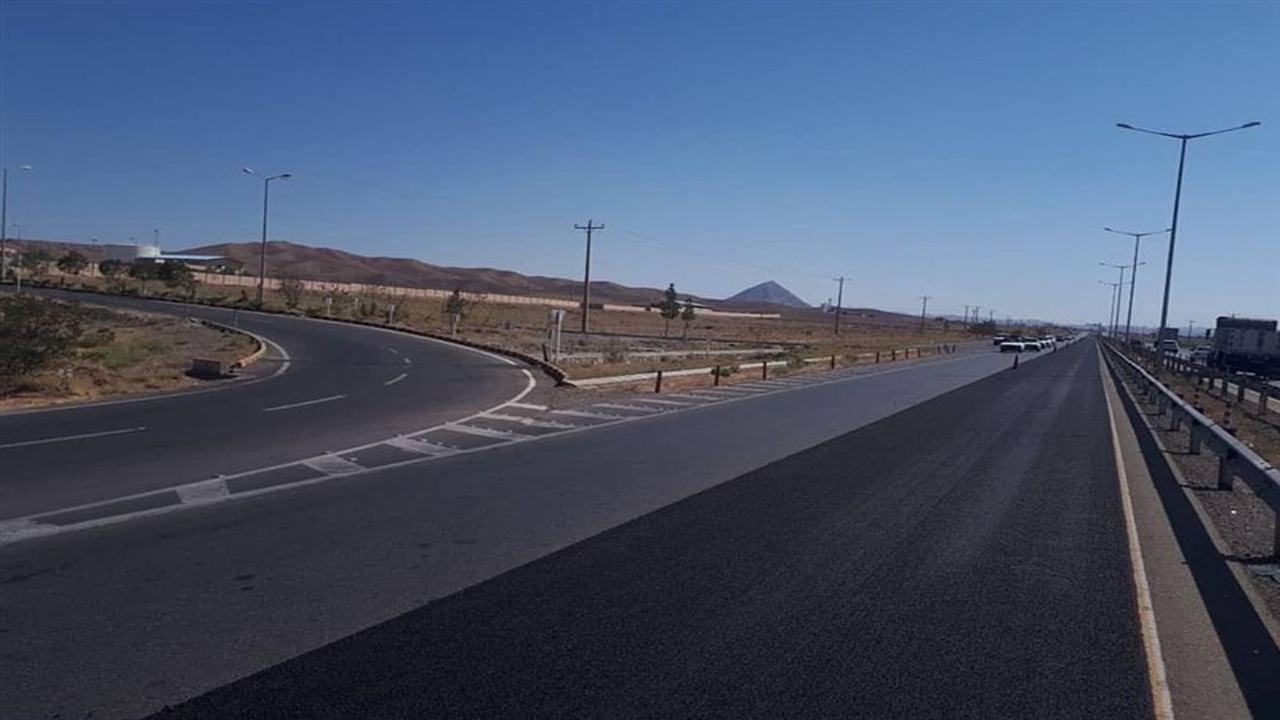بررسی موانع پیشرفت پروژه کریدور شمال غرب کشور