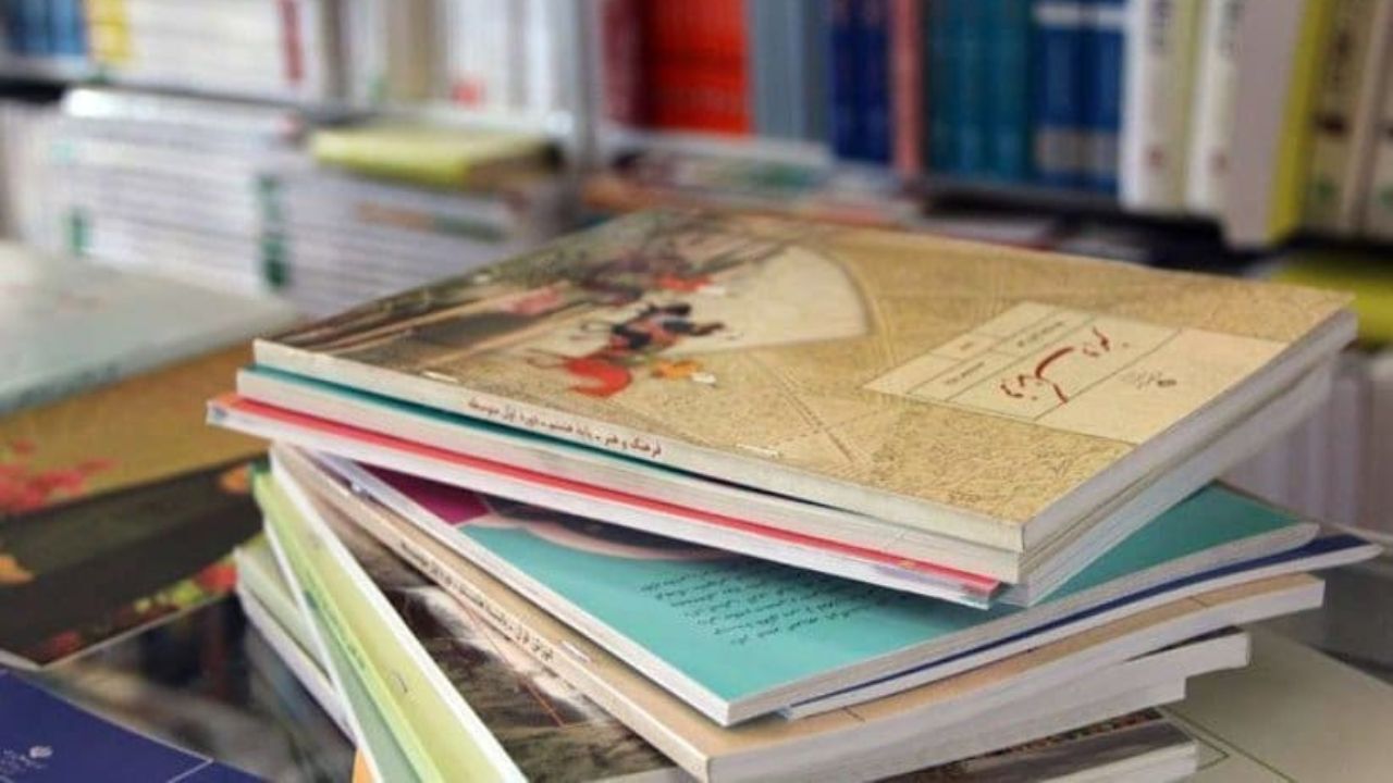 دانش آموزان در اسرع وقت برای ثبت نام کتب درسی اقدام کنند