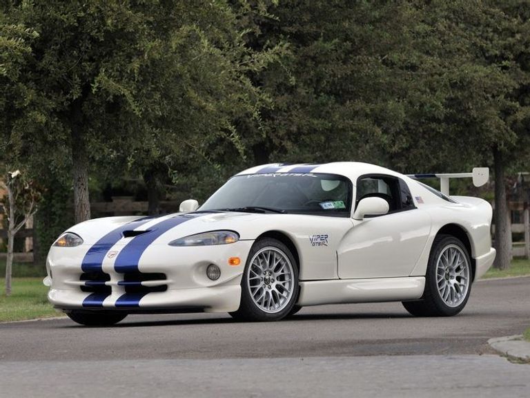  اتومبیل Dodge 