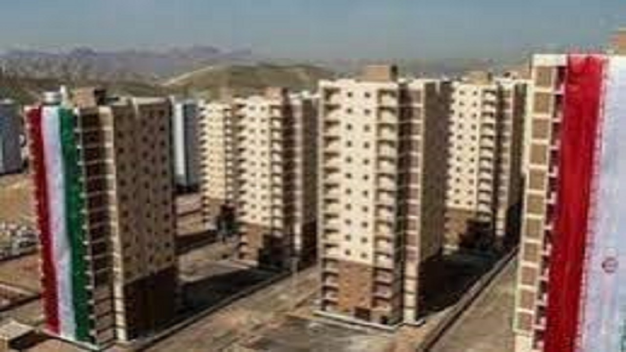 کلنگ زنی ساخت ۶۰۰ واحد مسکونی برای ایثارگران البرزی