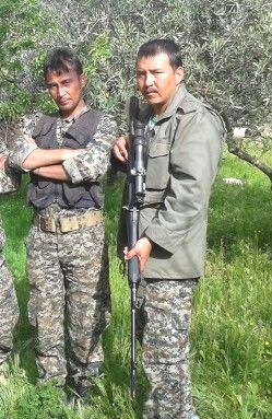 حسرت شهید مدافع حرم از گم کردن انگشتر اهدایی حاج قاسم/ مادر شهید: دلم می&zwnj;خواهد رهبر انقلاب را ببینم+تصاویر