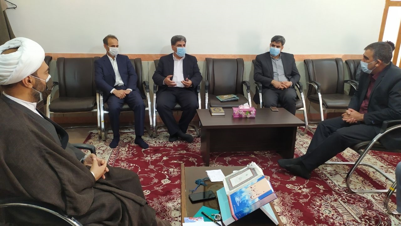 همه ایتام شهرستان دره شهر صاحب مسکن شده اند