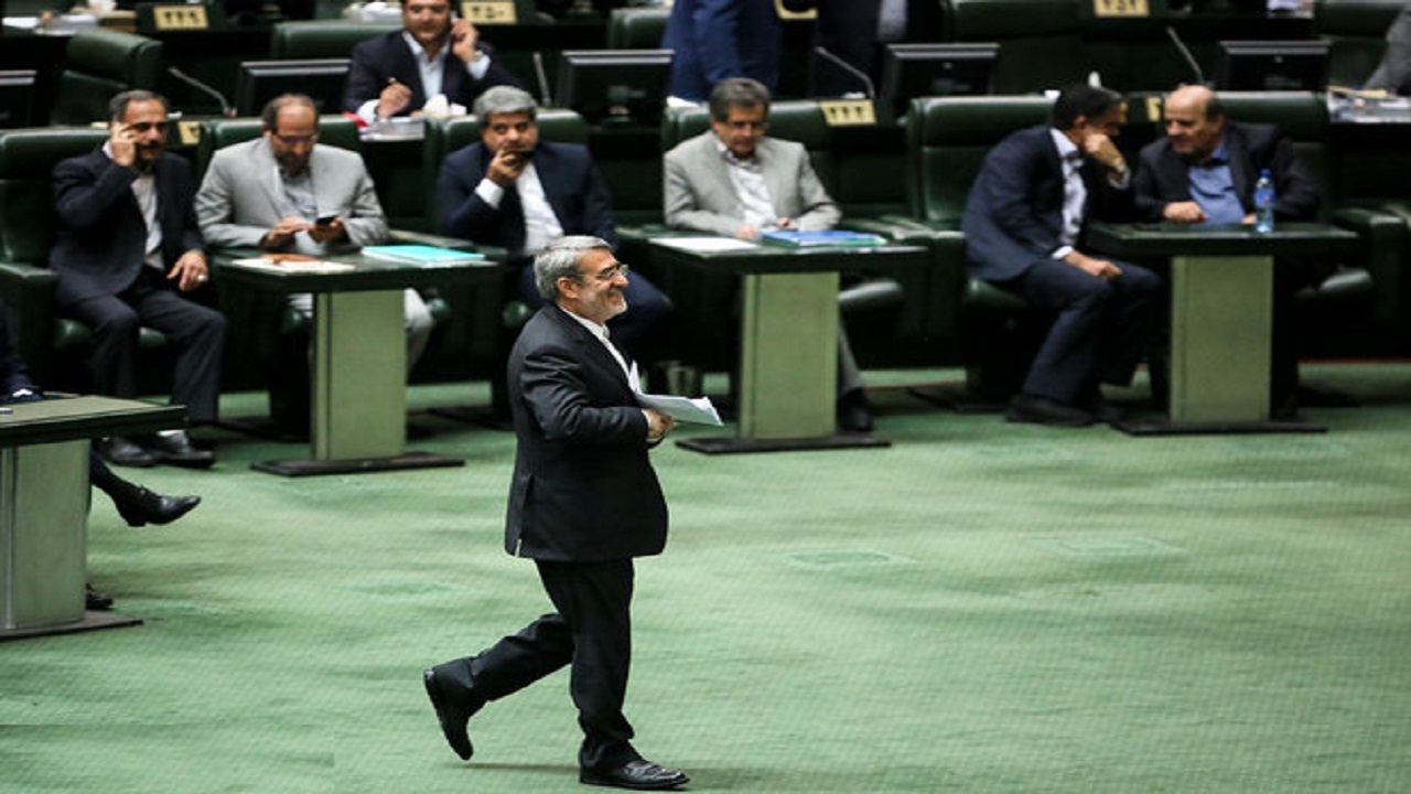 وزیر کشور برای پاسخگویی درباره مشکلات برگزاری انتخابات به کمیسیون اصل ۹۰ فراخوانده شد