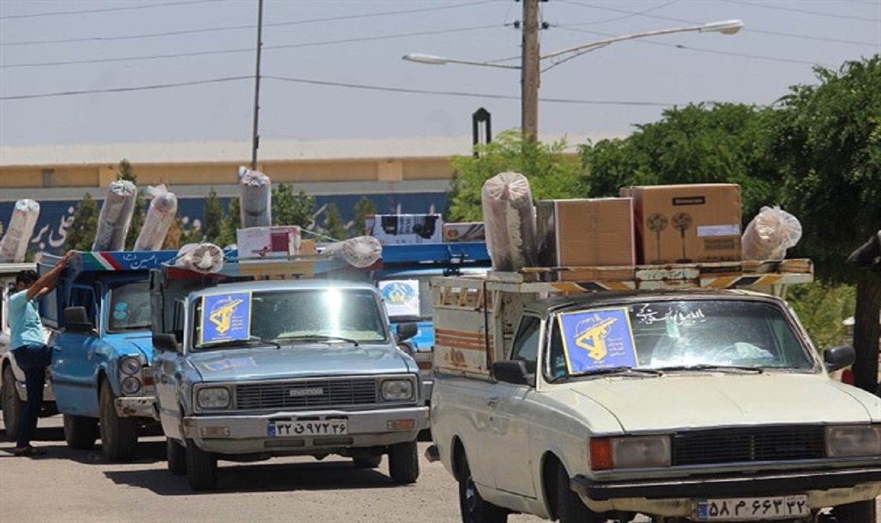 ۲۵ سری جهیزیه به نوعروسان نیازمند شهرستان اردل اهدا شد