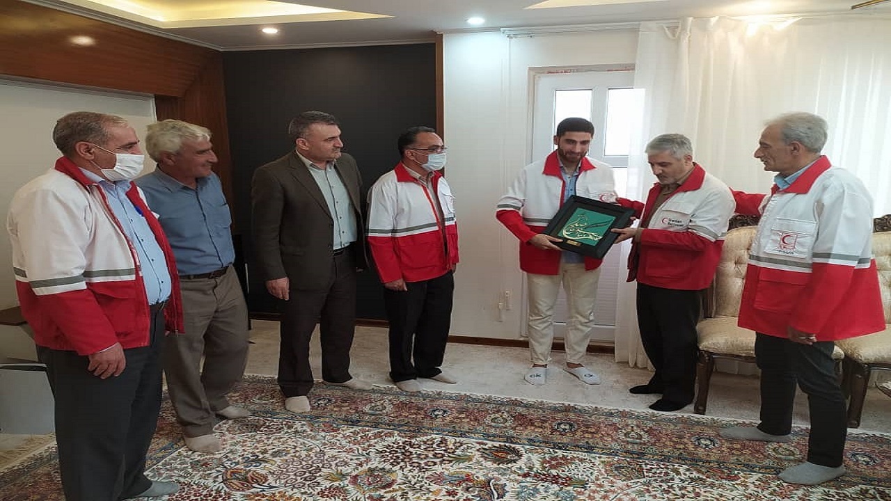 لژیونر گیلانی فوتبال سفیر هلال احمر گیلان شد