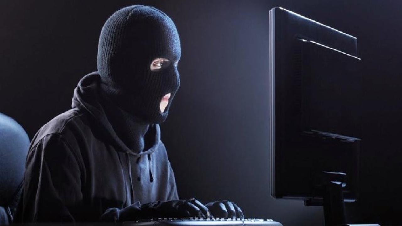 چند اقدام ساده برای مقابله با «هک» دوربین‌های مداربسته؛ از تغییر رمز ورود تا پایش مستمر تنظیمات امنیتی!