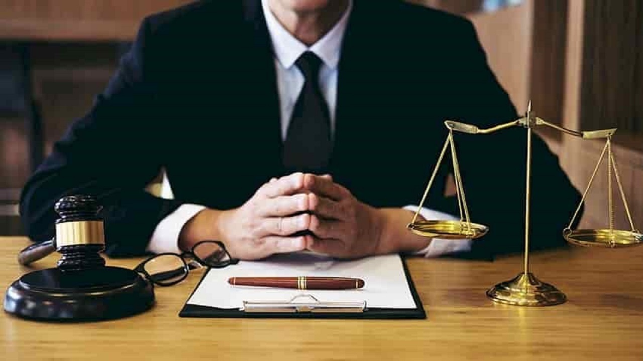  نحوه انتخاب بهترین مشاوره حقوقی و وکیل