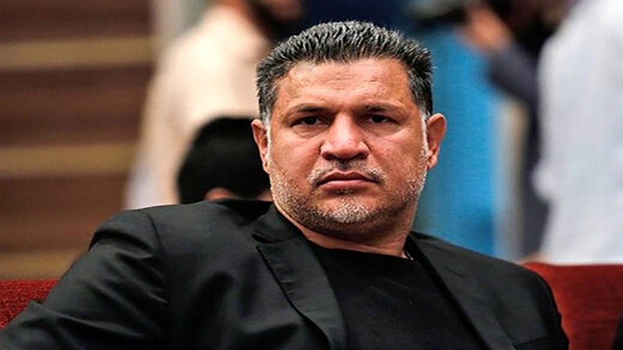 تزریق واکسن علی دایی در خارج از کشور از زبان خودش + فیلم