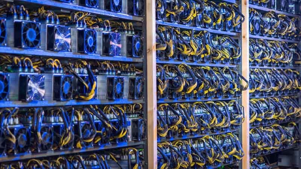 ممنوعیت فعالیت مراکز استخراج رمزارز تا پایان تابستان