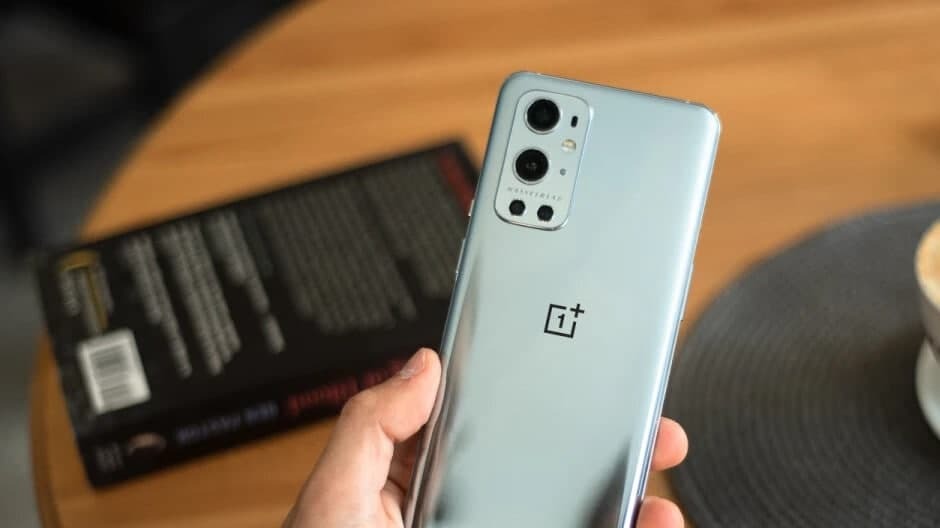 معرفی گوشی پرچمدار OnePlus ۹T با یک صفحه نمایش در عقب
