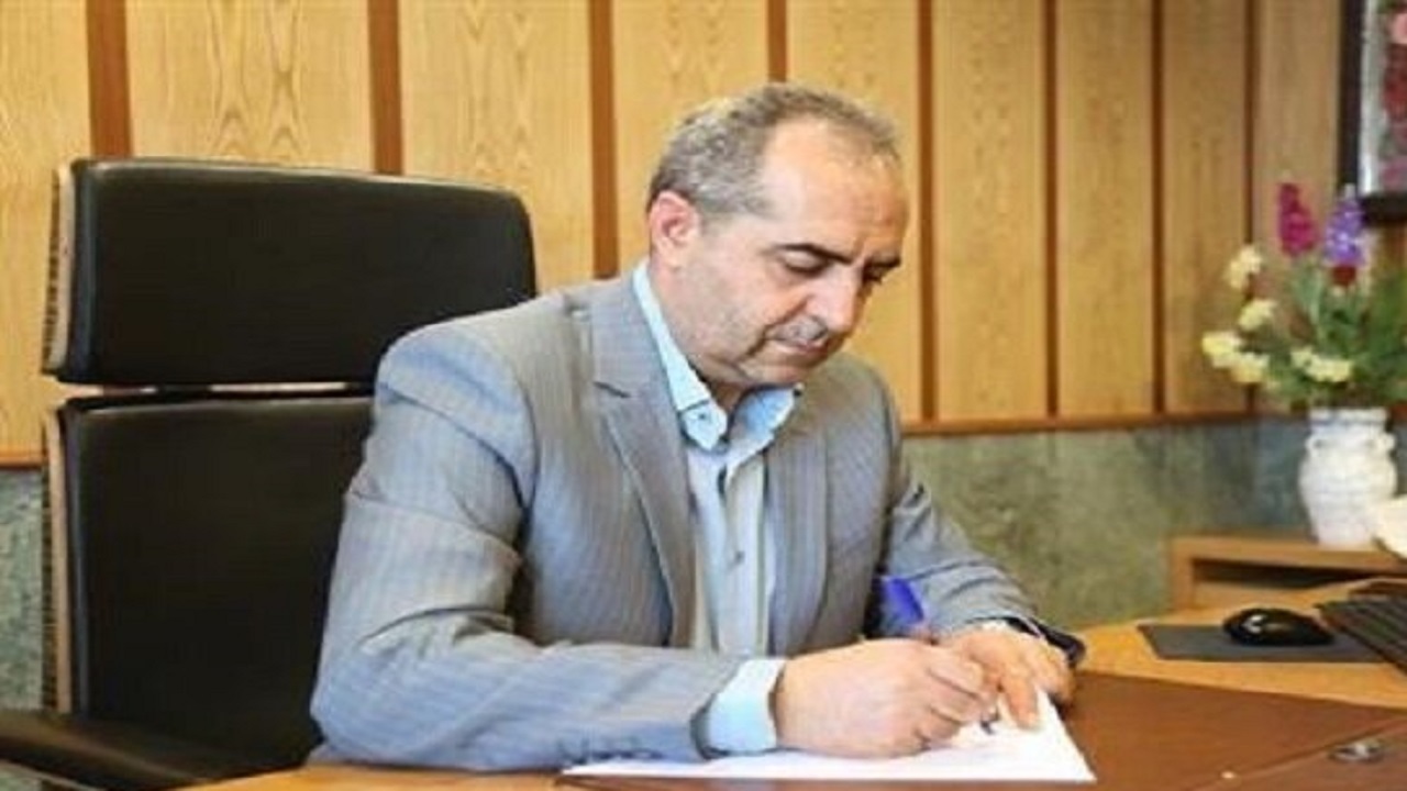 پیام استاندار قم به مناسبت روز شهرداری و دهیاری