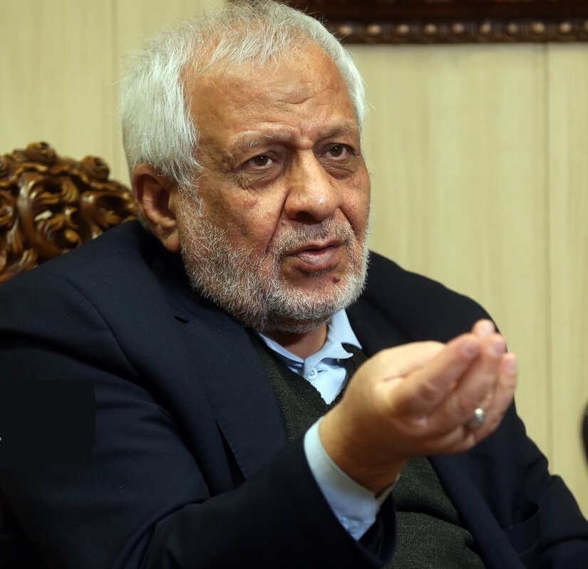 همسایگان افغانستان از مداخله در امور این کشور پرهیز کنند/ یک صدا از اتاق فکر اقتصادی دولت منتخب بیرون بیاید