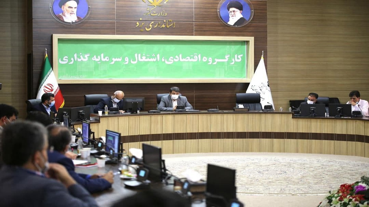 گسست موجود بین توسعه روستایی و بخش صنعت و معدن استان رفع شود